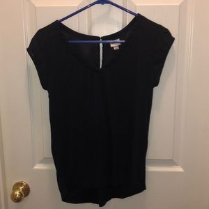 3/$15 Navy shell with sheer top and keyhole back.